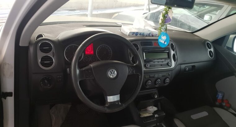 Volkswagen Tiguan car for sale