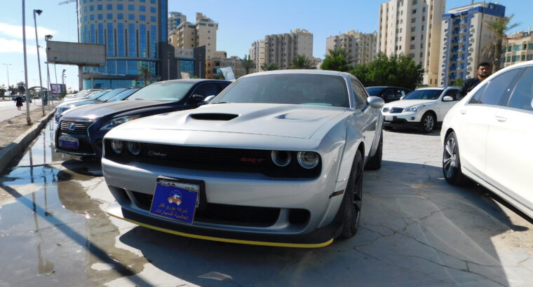 Challenger SRT