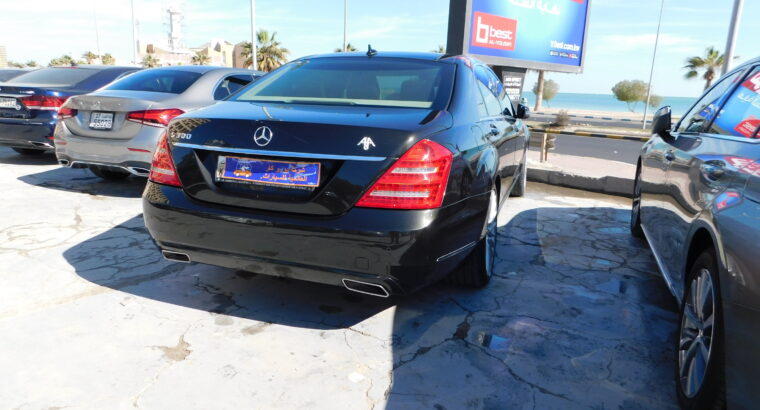 S300