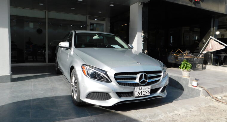 C300