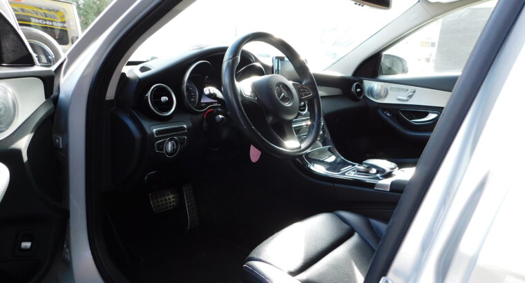 C300