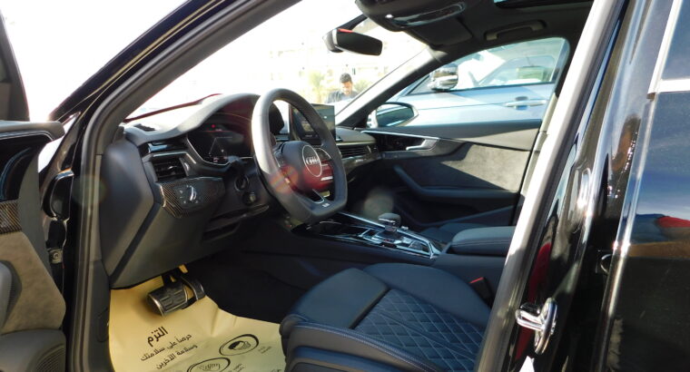 Audi S4