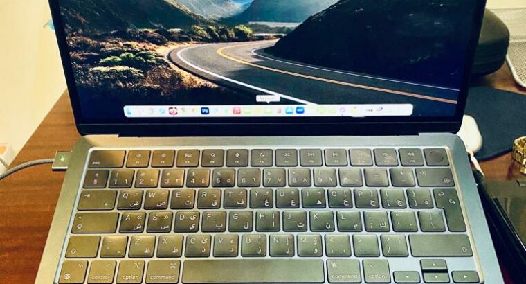 Apple MacBook Air M2 13.6 Midnight