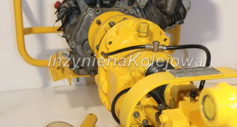 Robel 30.82 Coachscrew machine